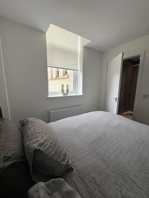 The M Rooms At 144 Kirk of Shotts Exterior photo